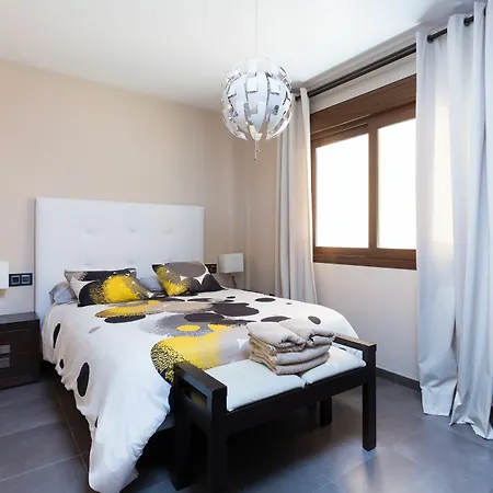 Appartement Alba I *
